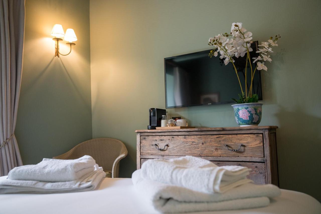 The Horse And Groom Inn Chichester Extérieur photo